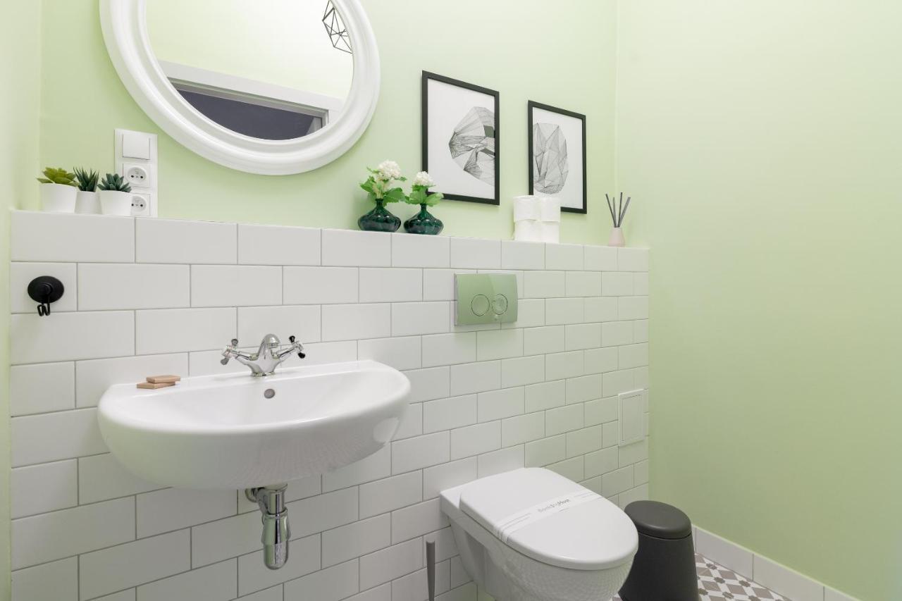 Hala Mirowska Stylish Apartment วอร์ซอ ภายนอก รูปภาพ