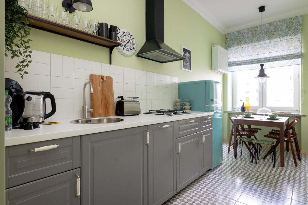 Hala Mirowska Stylish Apartment วอร์ซอ ภายนอก รูปภาพ