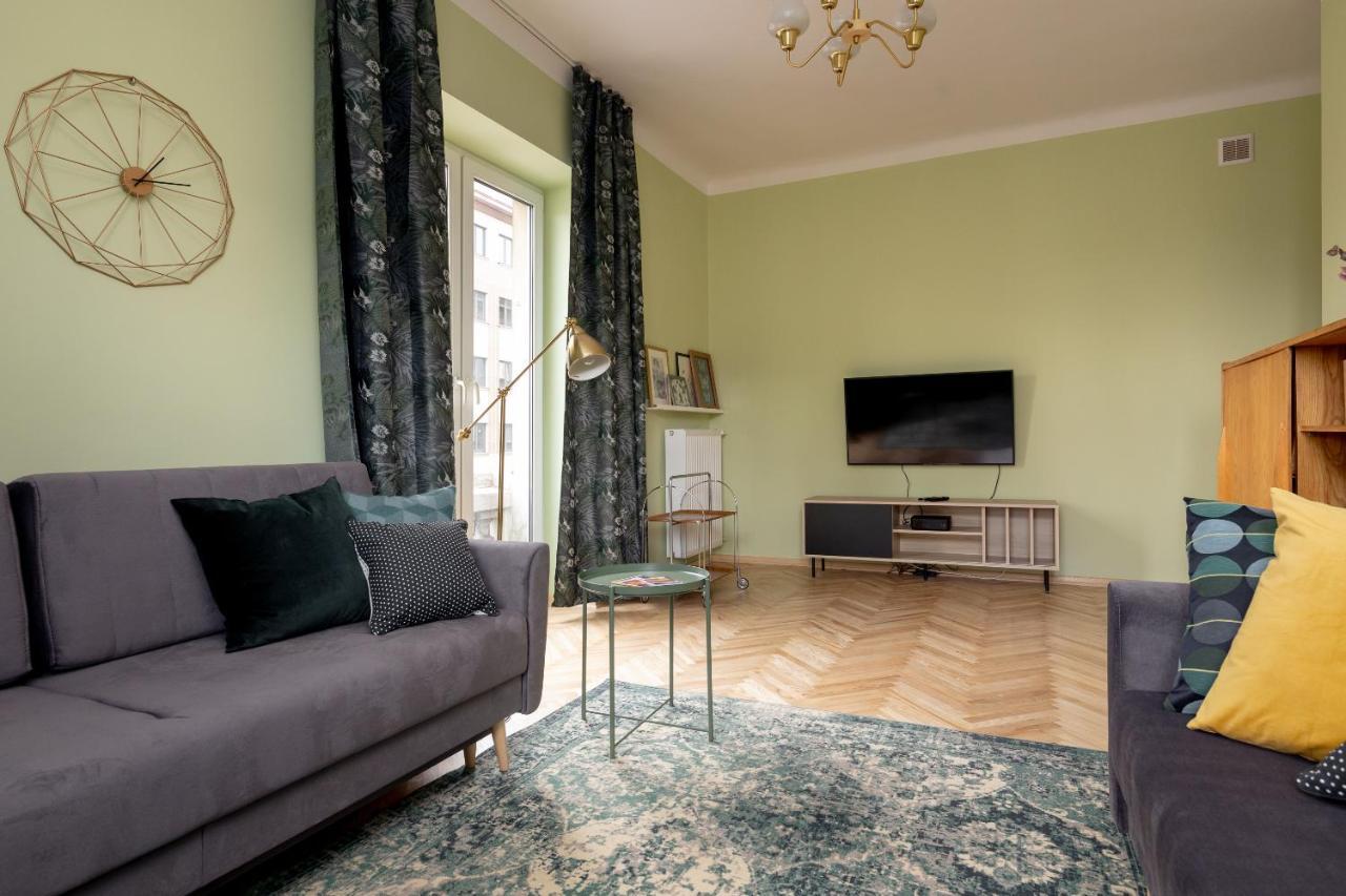 Hala Mirowska Stylish Apartment วอร์ซอ ภายนอก รูปภาพ